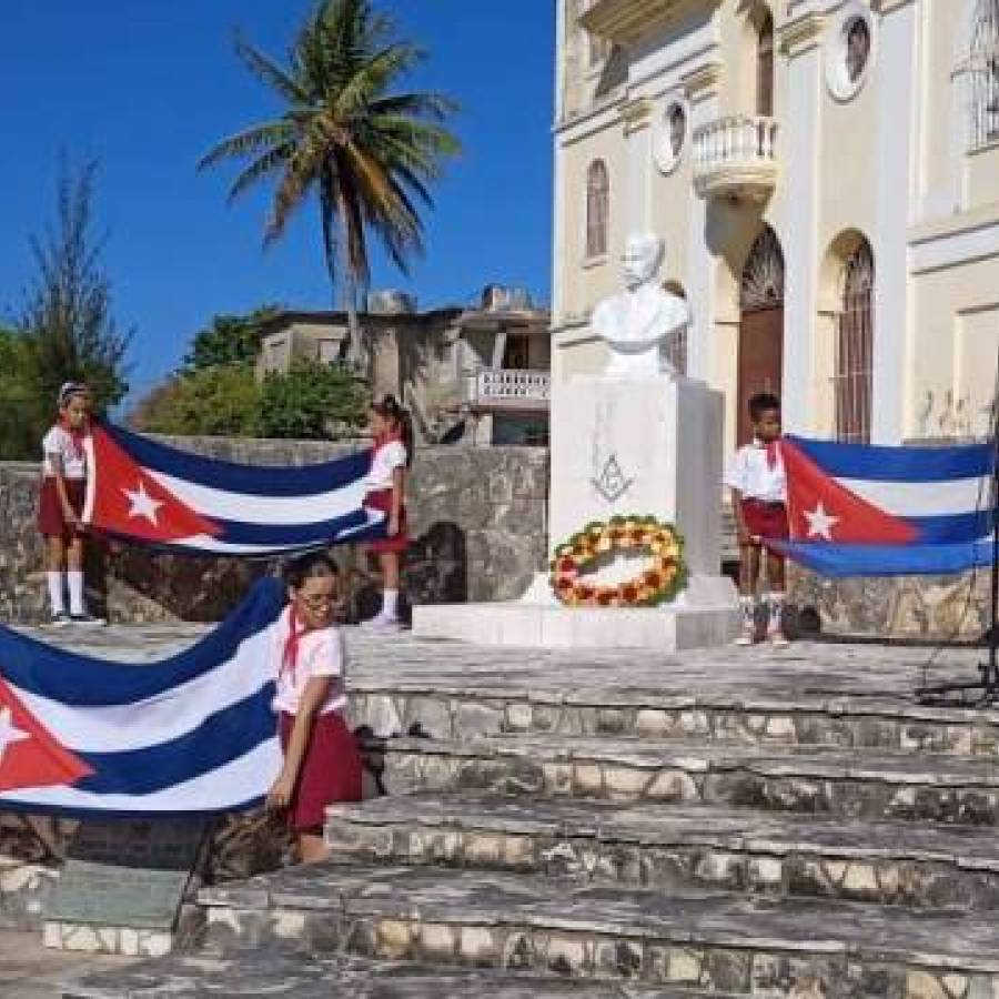 Homenaje a José Martí por aniversario 130 de su caída en combate (+ Post)