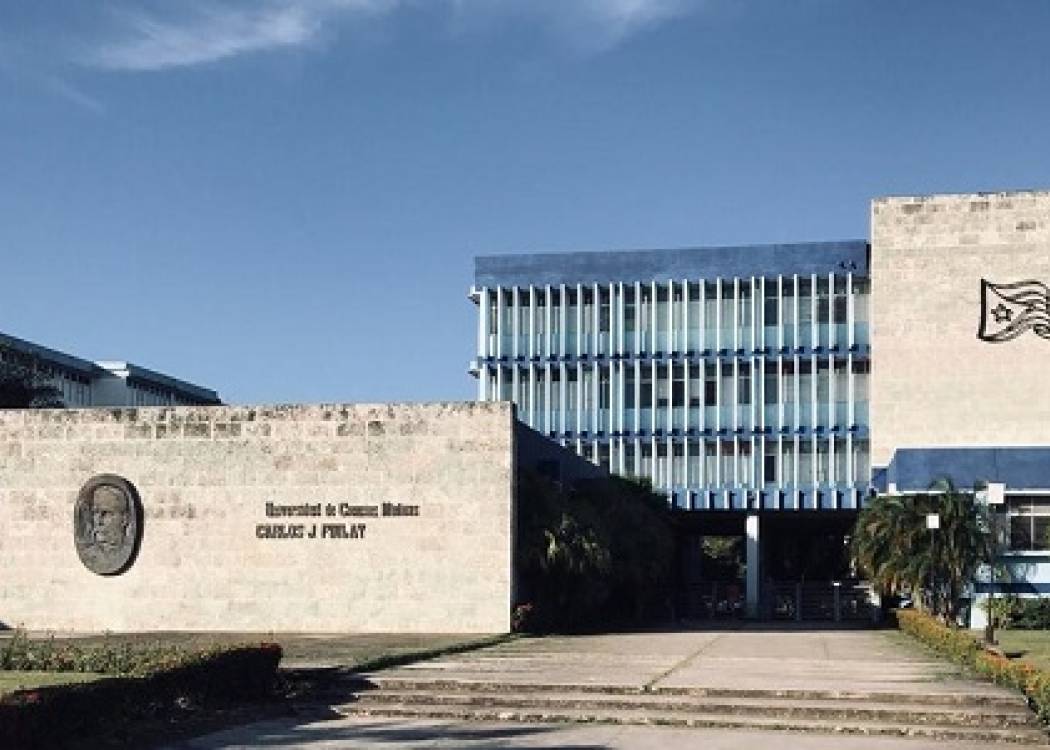 Abren nuevas oportunidades de superación para trabajadores de la salud pública cubana