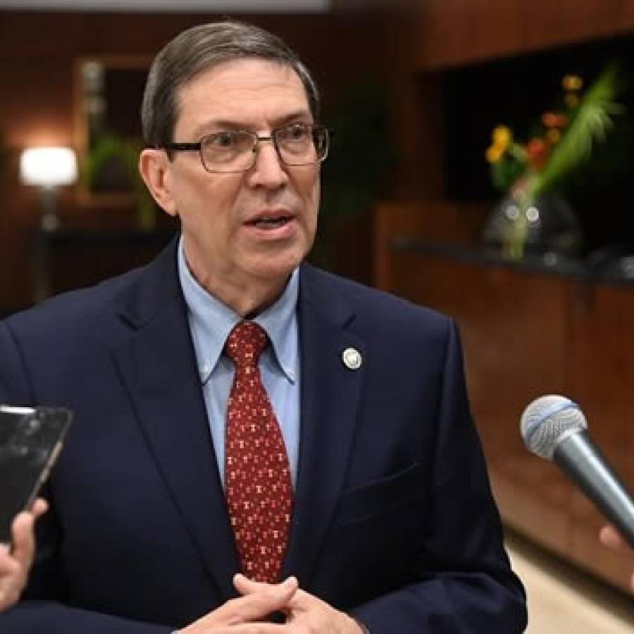 Canciller de Cuba destaca labor de Centro de Prensa Internacional