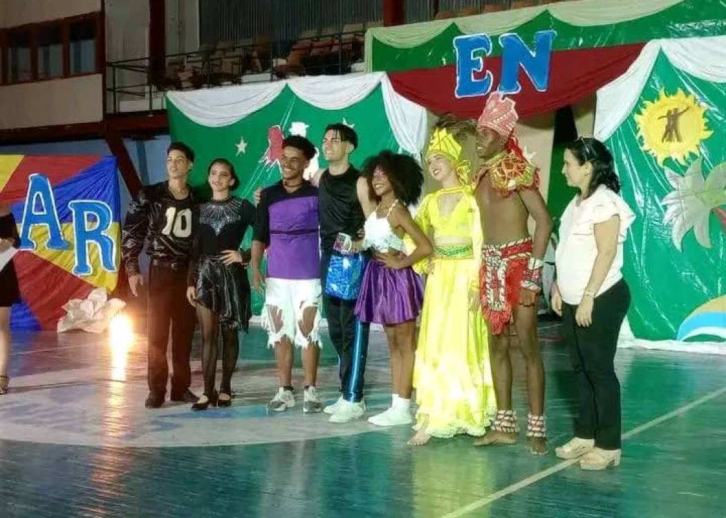 Nuevitas disfrutó el Festival de la Danza Bailar en Cuba