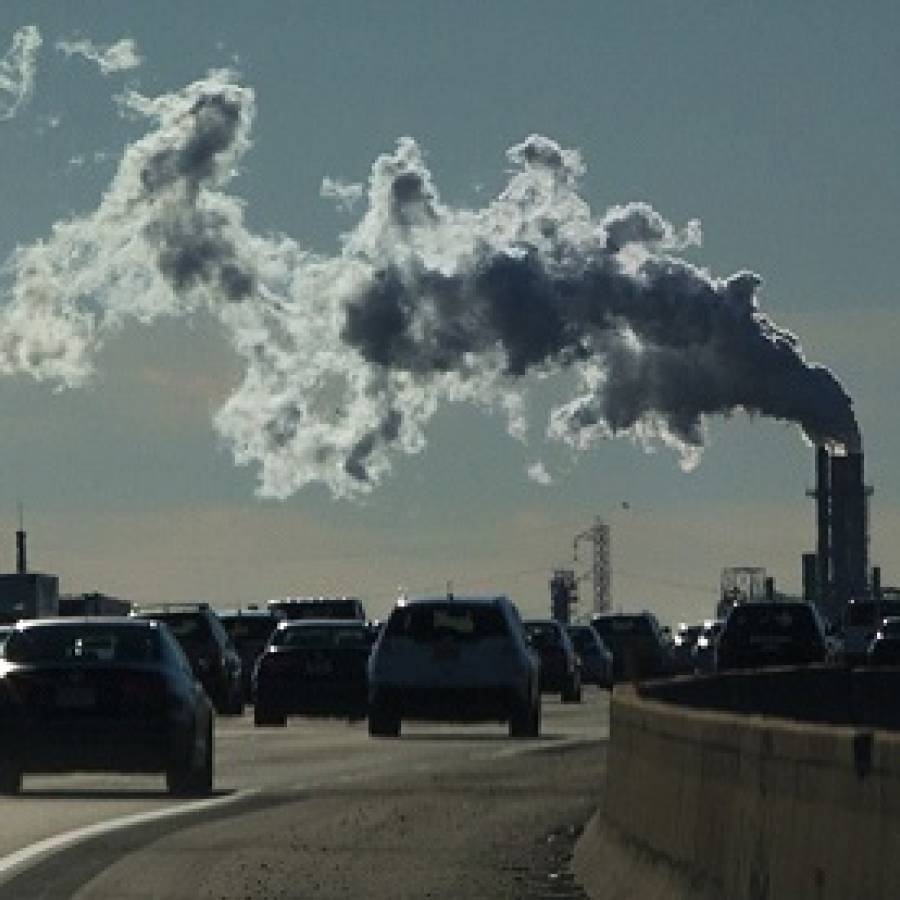Gobierno de Trump anuncia marcha atrás en política climática de EEUU
