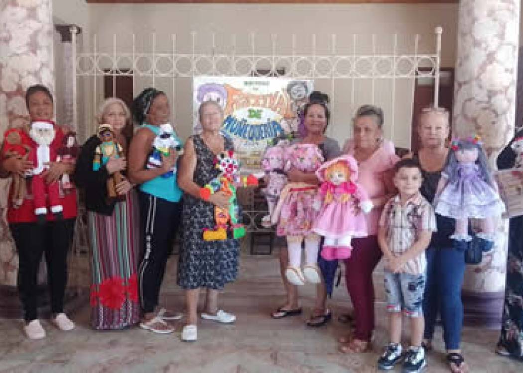 Convocan en Nuevitas a concurso Casa de muñecos 2025