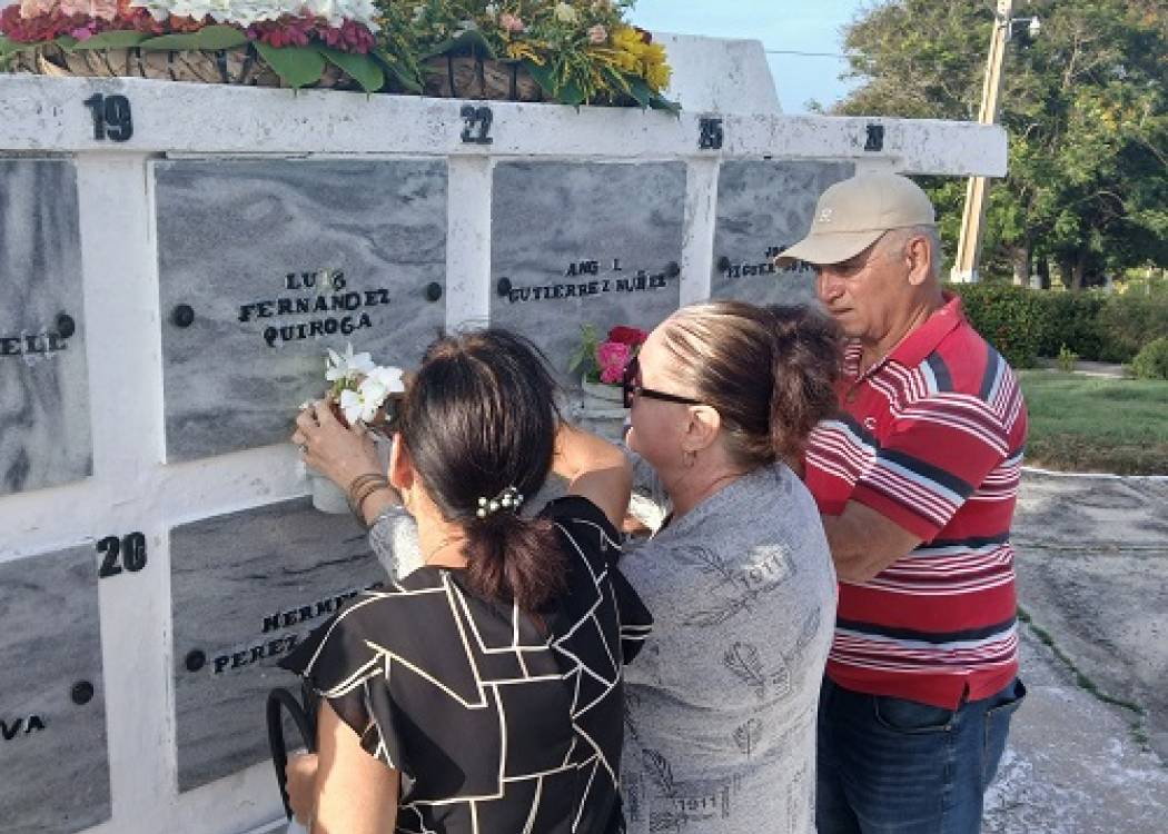 Recuerdan en Nuevitas impronta de los mártires Luis Fernández y Ángel Gutiérrez (+ Post)