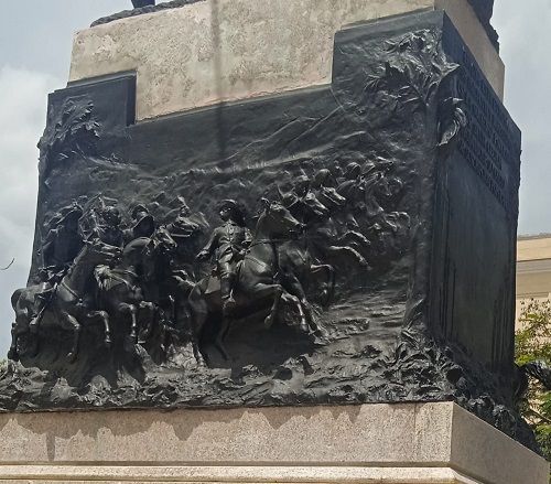 Representación del rescate de Sanguily en el Parque Ignacio Agramonte. Representación del rescate de Sanguily en el Parque Ignacio Agramonte.