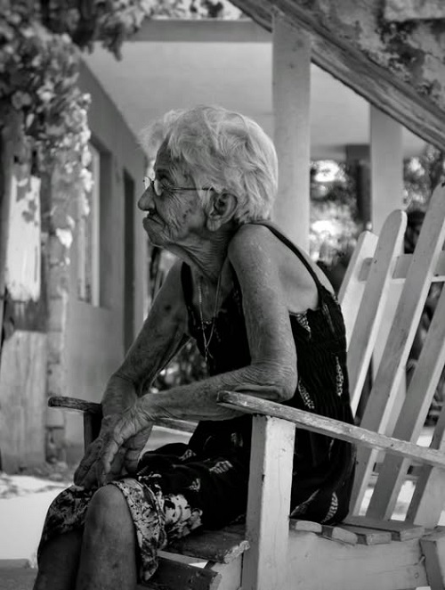 Obra: Perfil de vivencias, de Sonia Valdéz.