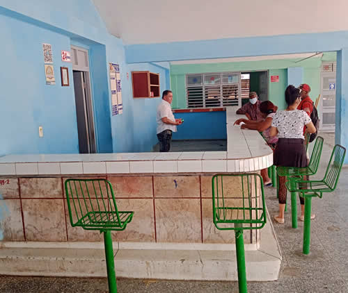 Commerce and Gastronomy Units perfect their management in Nuevitas