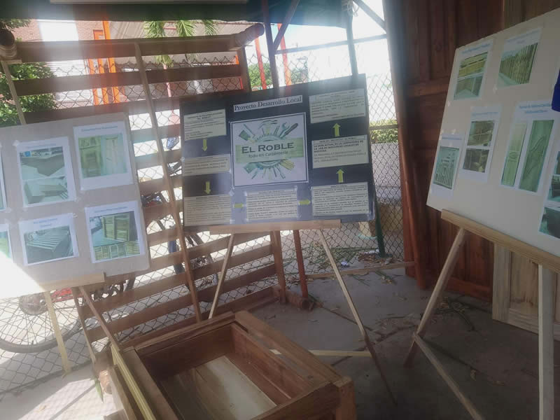 Muestra de las producciones del Proyecto de Desarrollo Local El Roble en la Primera Expoferia Nuevitas la bella.