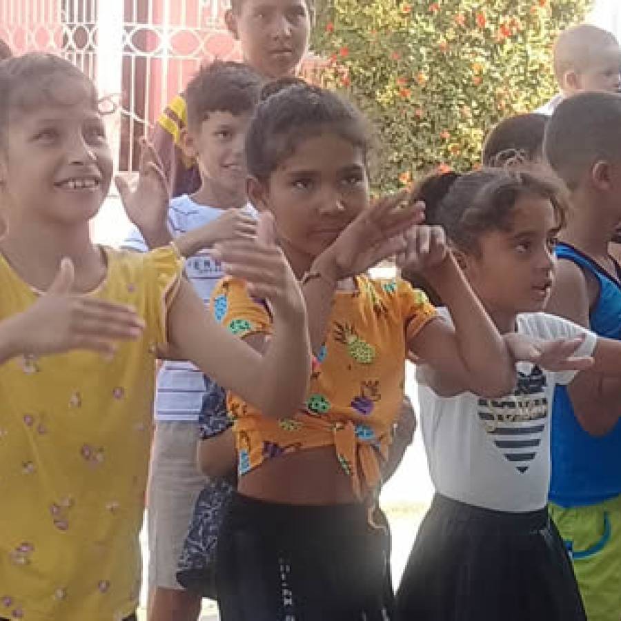 Por el derecho de la infancia a ser libre y feliz