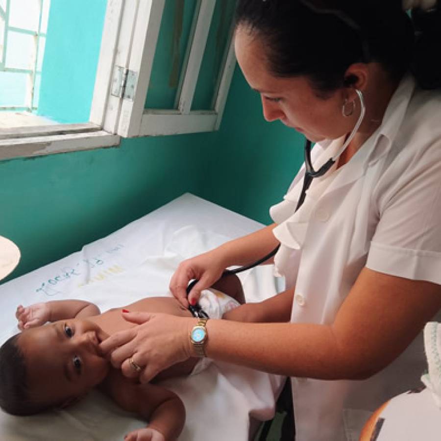 Atención especializada en pediatría y ginecología ofrecen en Nuevitas (+ Post)