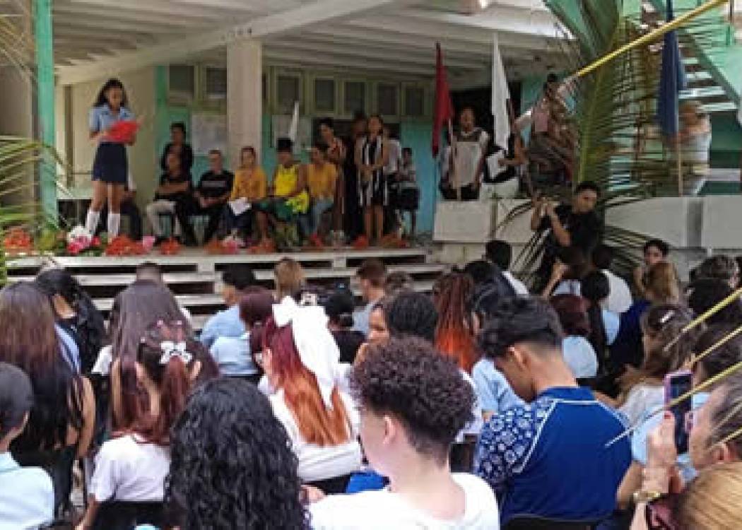 Preuniversitario de Nuevitas gradúa a nuevos bachilleres (+ Fotos)