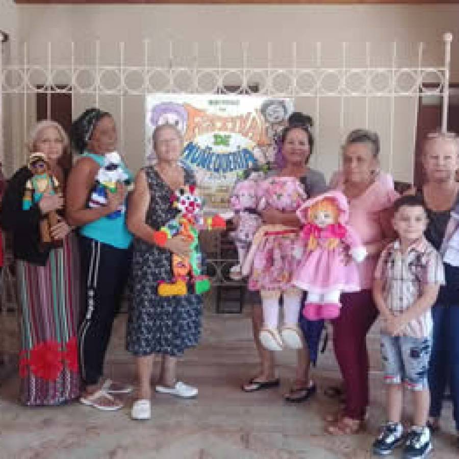 Convocan en Nuevitas a concurso Casa de muñecos 2025