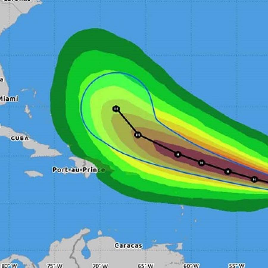 Tormenta Erin aumenta velocidad de sus vientos