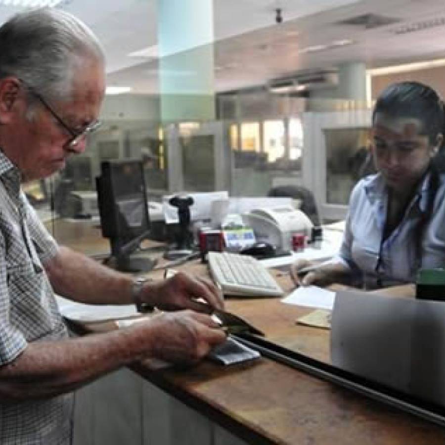 Debaten sobre incremento de las pensiones en Cuba
