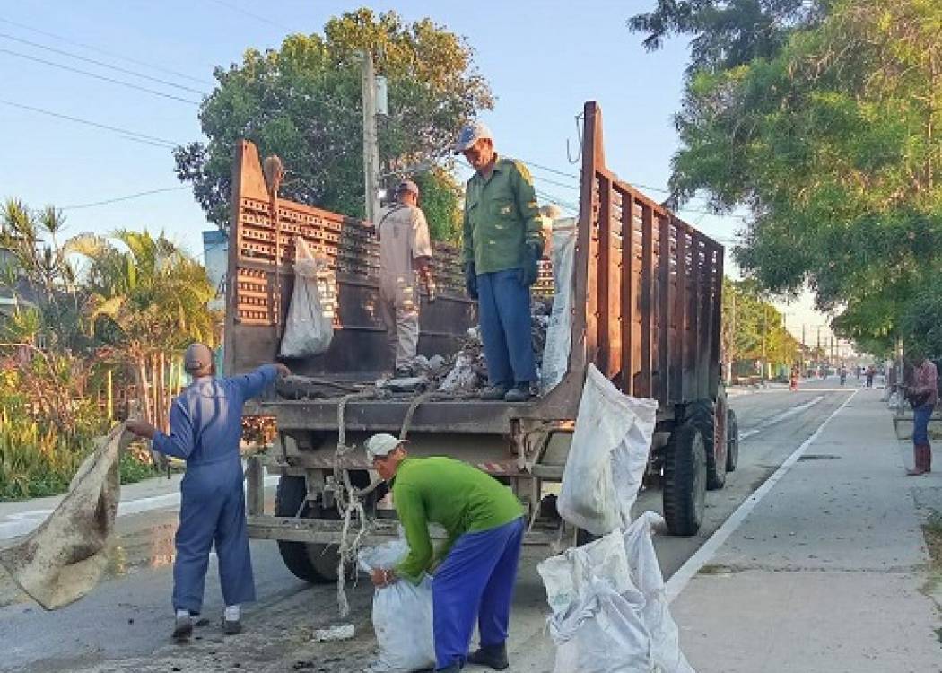 Recogida de desechos sólidos: una necesidad en Nuevitas para mantener la higiene