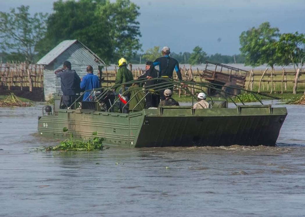 La unidad de los cubanos tras Melissa (+Fotos)