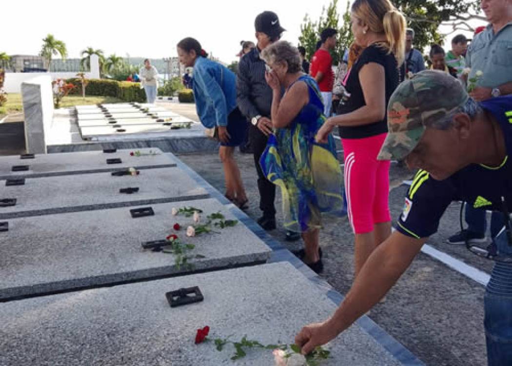 Nuevitas honra a sus héroes y la Operación Tributo