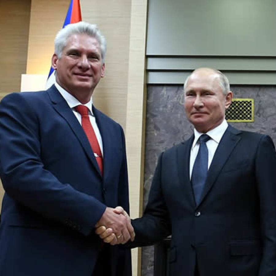 Putin expresó solidaridad con Cuba por defender su soberanía