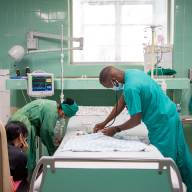 Merecido reconocimiento para los intensivistas que salvan y protegen a niños (+ Fotos)