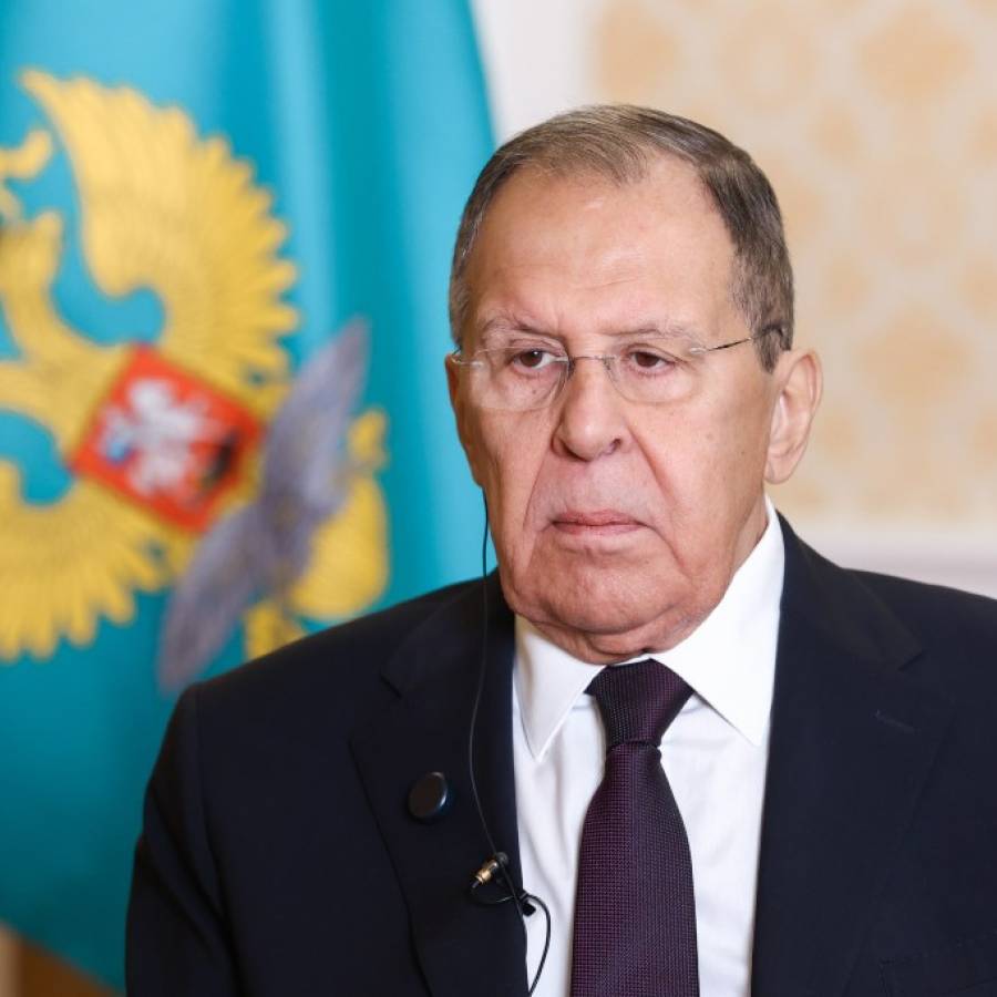 Con sanciones buscan echar empresas rusas de Venezuela, tilda Lavrov