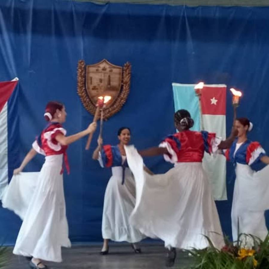 Nuevitas celebra su cumpleaños 198 (+ Posts)