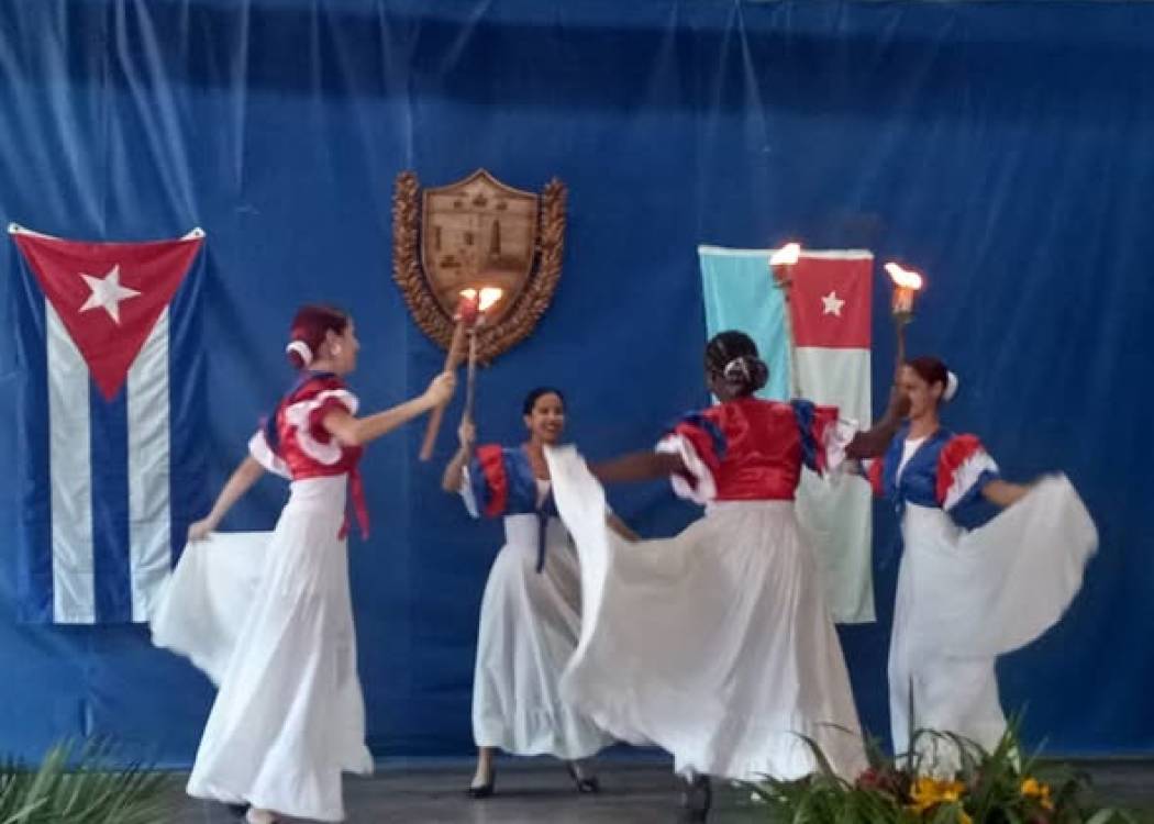 Nuevitas celebra su cumpleaños 198 (+ Posts)