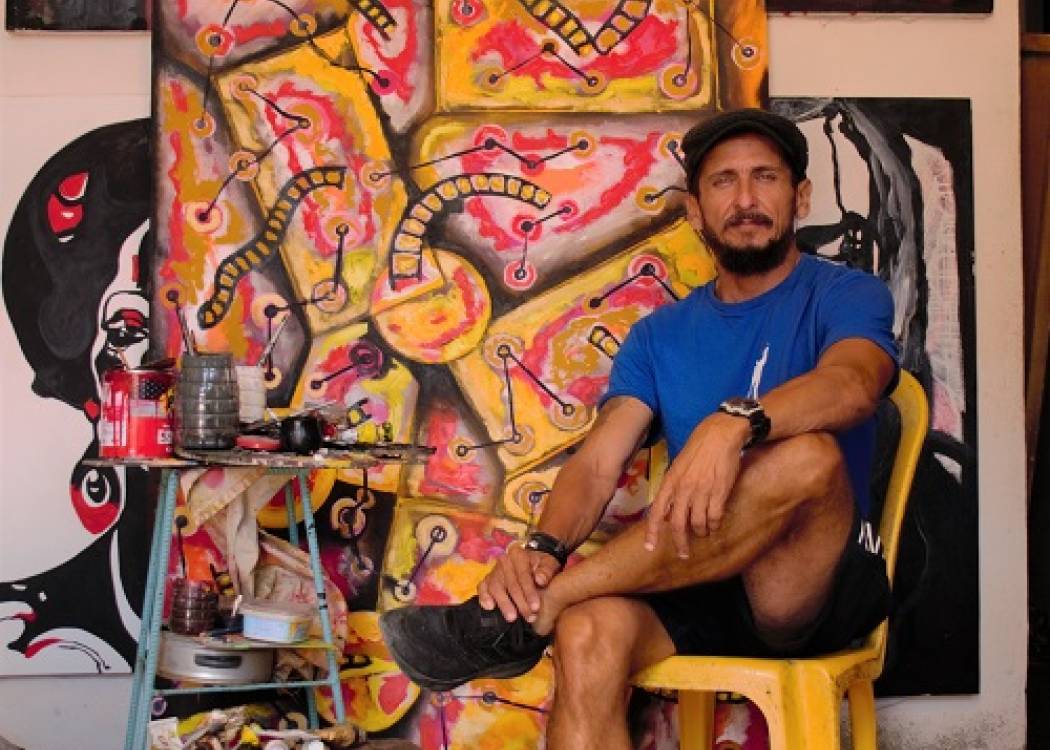 Oscar Silva, entre la intensidad del color y la precisión de la realidad