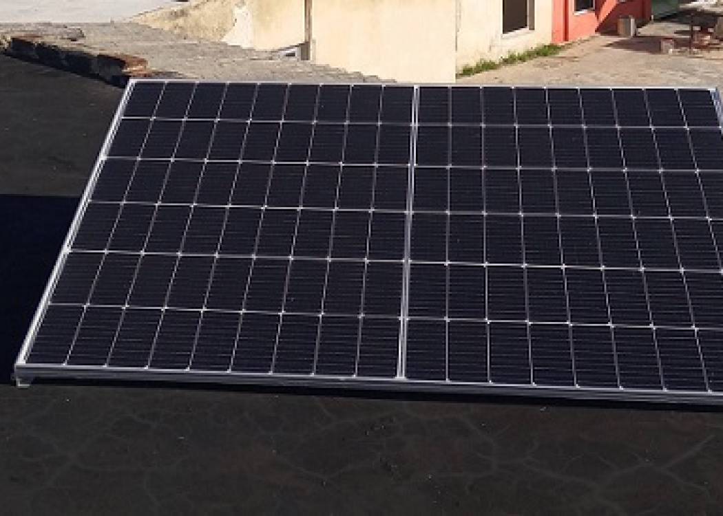 Panel solar de Clara irradia orgullo, luz y esperanza (+ Audio y Fotos)