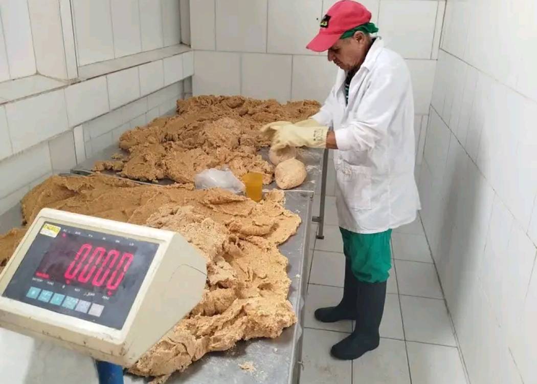 Filial Pesquera Industrial y Combinado Lácteo de Nuevitas potencian la producción de alimentos 