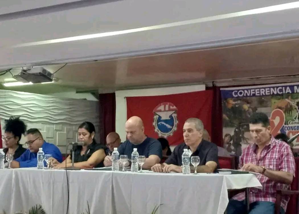 Reafirman trabajadores nueviteros accionar hacia su Congreso sindical