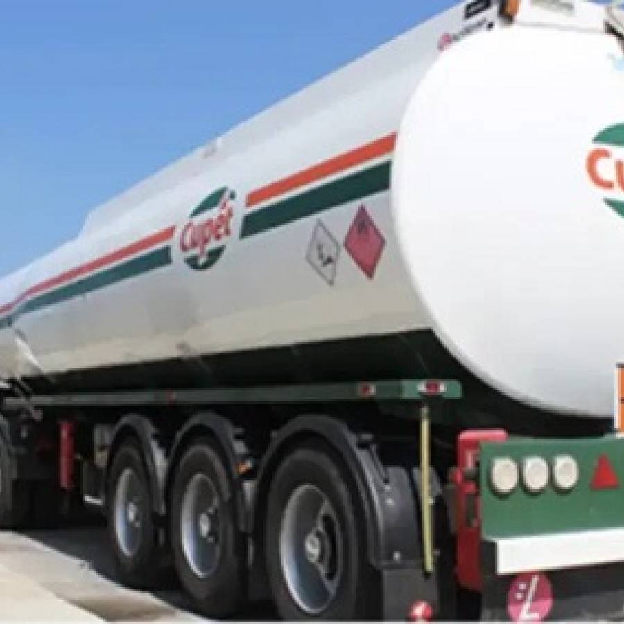 Distribuyen en Cuba derivados de petróleo donado por Rusia