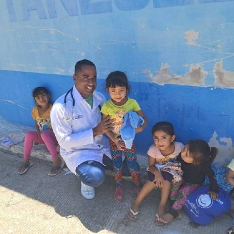 Misión cumplida: el médico de Nuevitas le canta a Guatemala (+ Fotos)