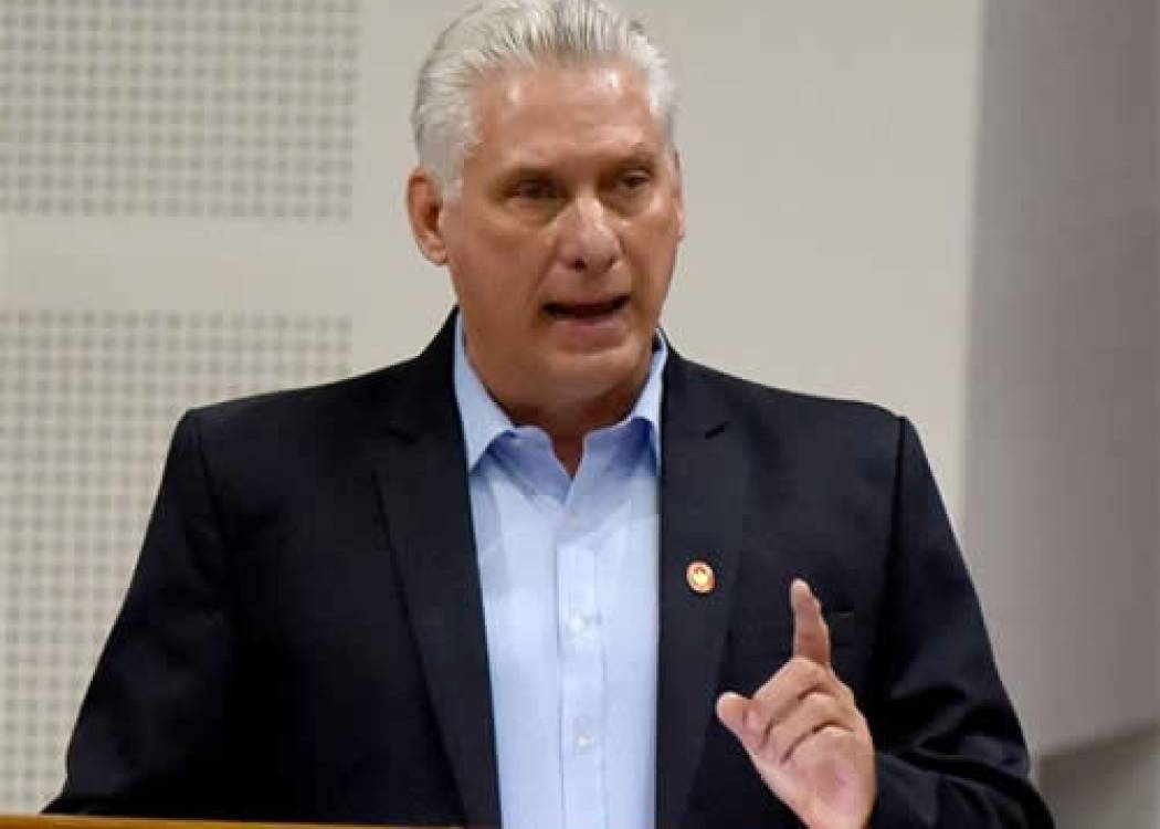 Presidente de Cuba afirma que el pueblo no merece el bloqueo de EEUU