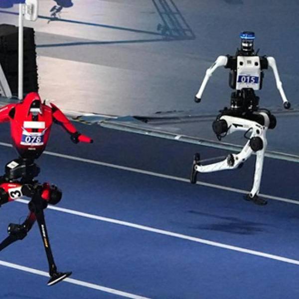 Robot chino deja atrás el récord de Usain Bolt