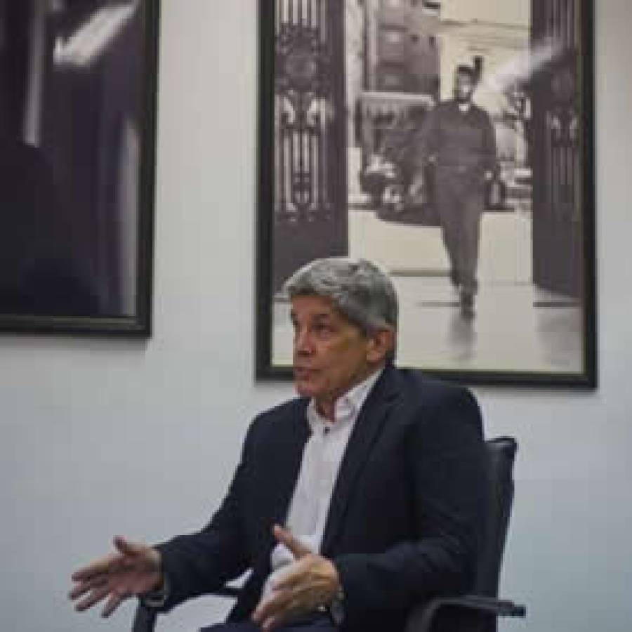 Viceministro cubano denuncia campaña mediática de Estados Unidos
