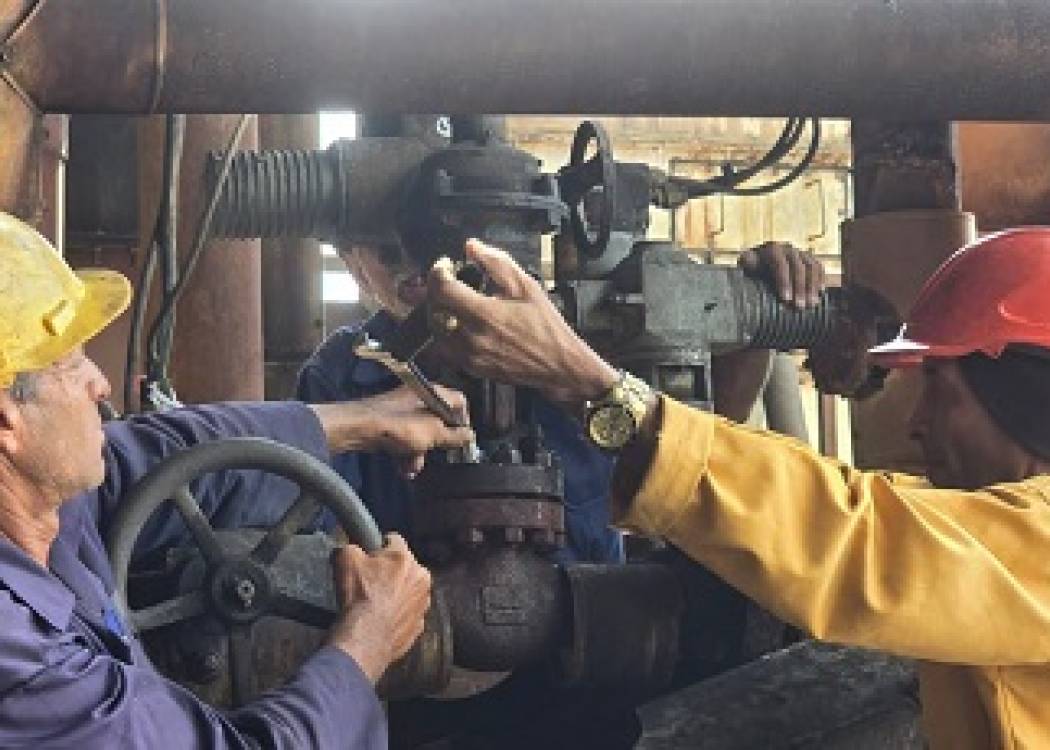 La fuerza de la unión: motor de la Termoeléctrica de Nuevitas (+ Audio)