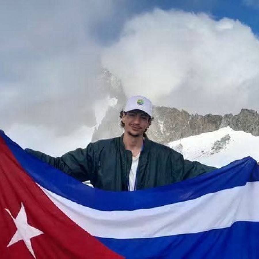Joven camagüeyano conquista tres medallas en Olimpiada Internacional de Ciencias de la Tierra
