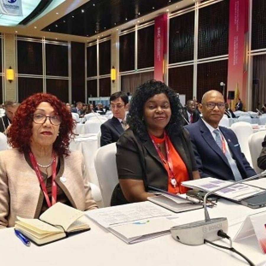 Denuncian cerco de Estados Unidos contra Cuba en cita internacional en Laos