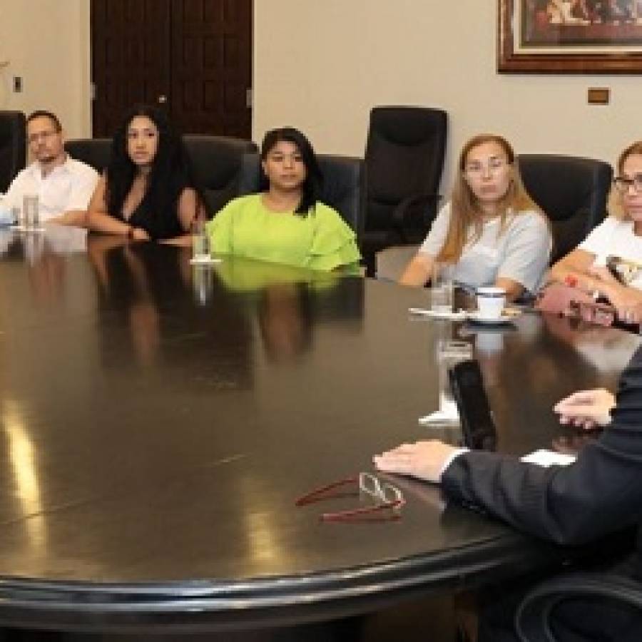 Familiares de panameños detenidos en Cuba niegan maniobras opositoras