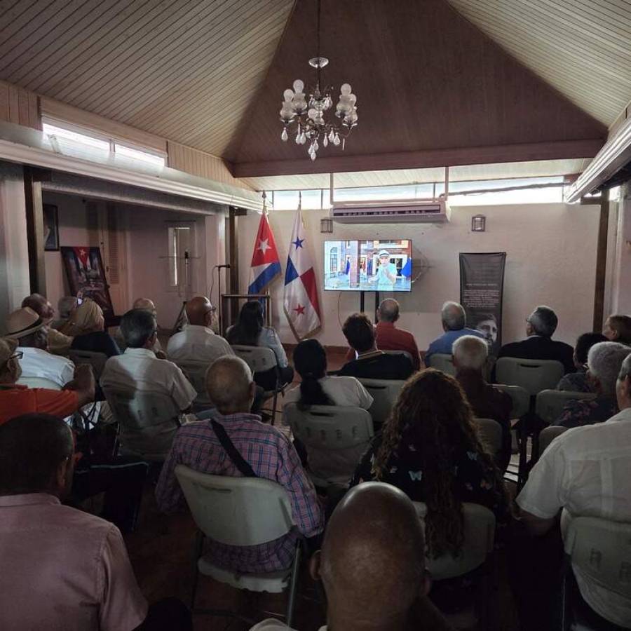 Presentan en Panamá obra sobre firmeza de Cuba ante bloqueo de EEUU