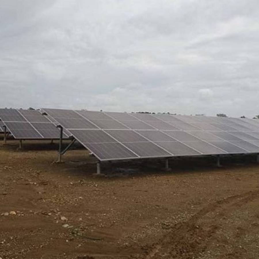 Avanza nuevo parque fotovoltaico en Guáimaro con acumulación de energía (+ Fotos)