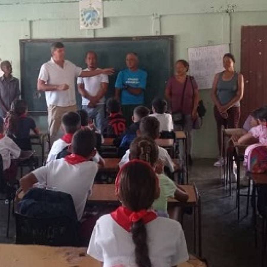 Inicia en Nuevitas la jornada de homenaje al profesor de Educación Física