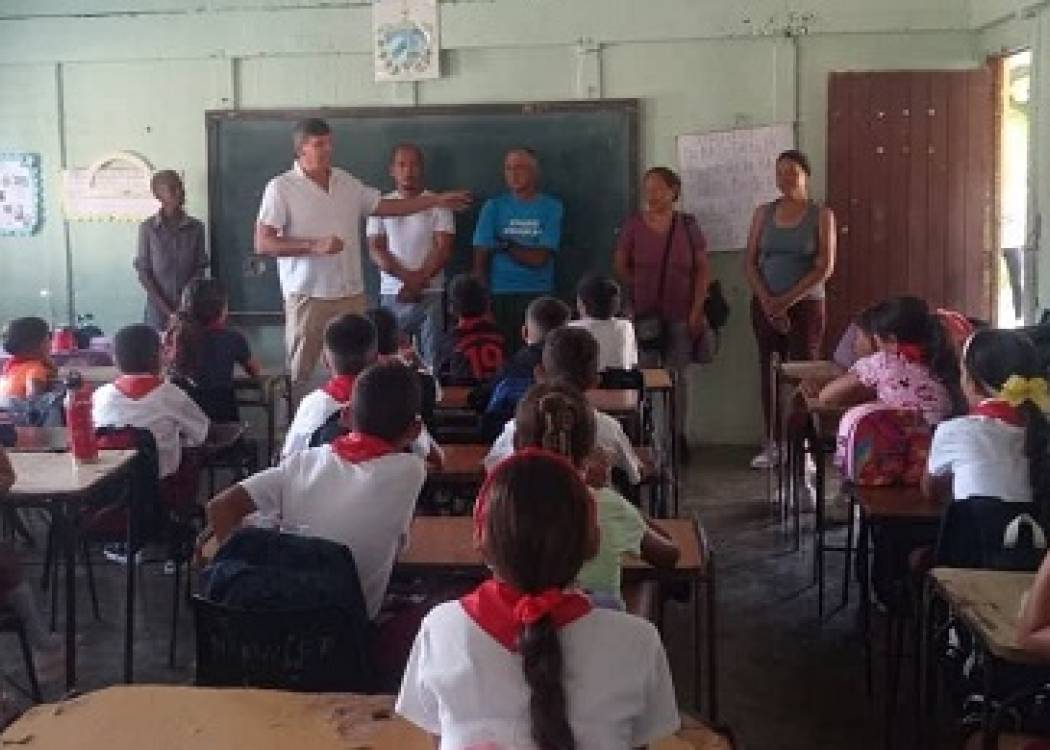 Inicia en Nuevitas la jornada de homenaje al profesor de Educación Física