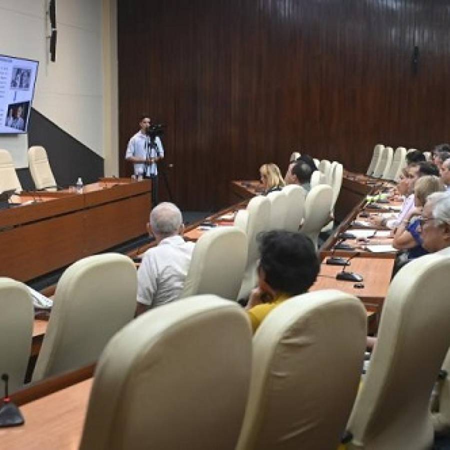 Cuba seguirá priorizando la atención a las personas con enfermedad renal crónica
