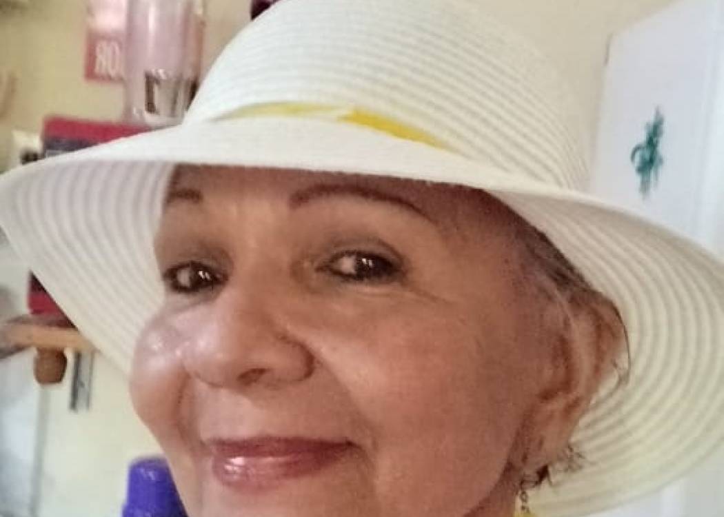 María Elena Farrés Ramírez, la profe querida por generaciones de nueviteros (+ Fotos y Audio)